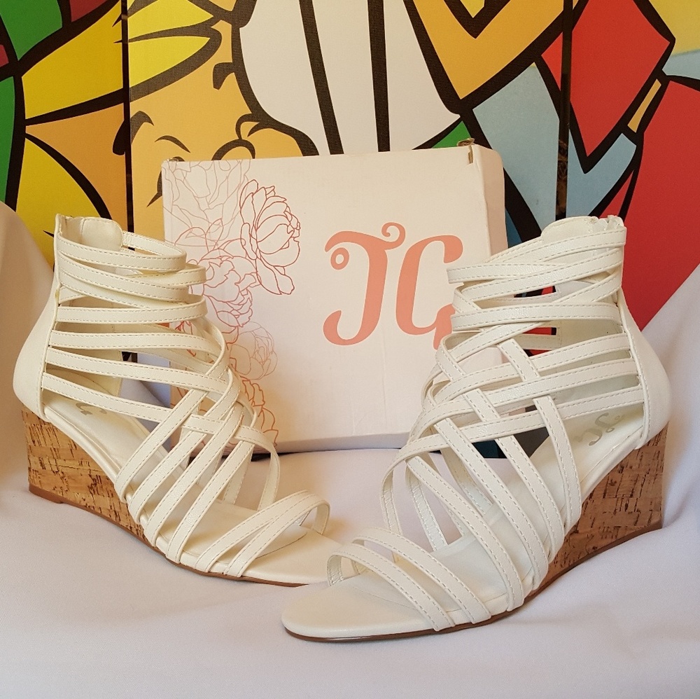 ⬇️ Journee Collection White Strappy Wedge